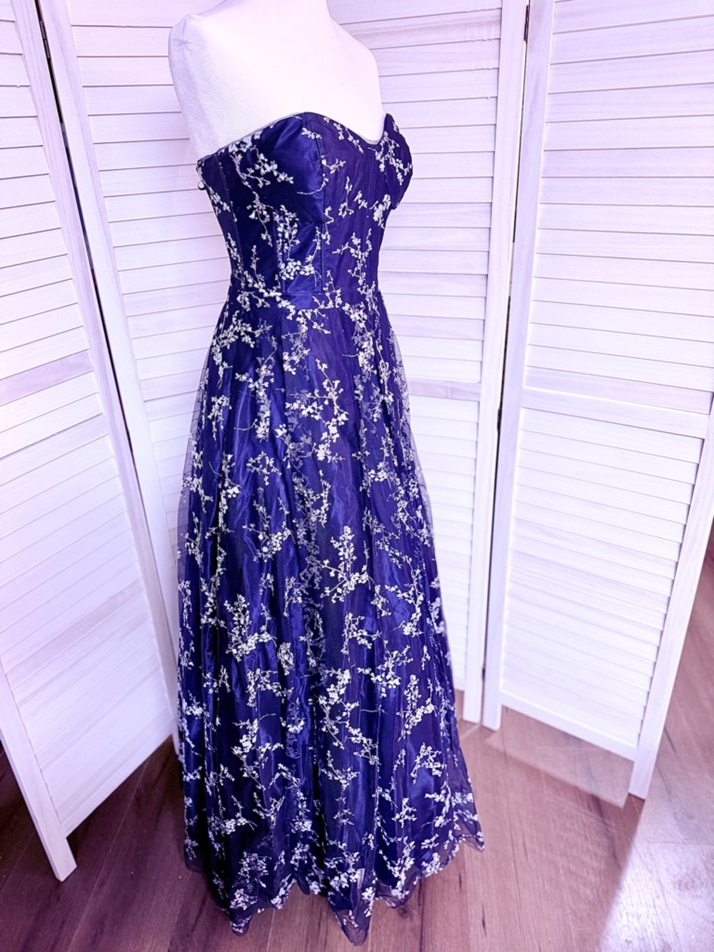 NWT David’s Bridal Gown Sz XXS Blue silver/teal rhinestones tulle overlay